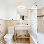 Sea & Sun Hills Views Pool Jacuzzi Appartement *