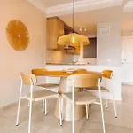 Sea & Sun Hills Views Pool Jacuzzi Appartement *
